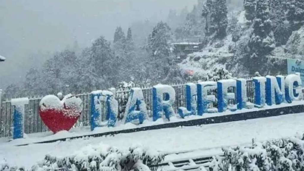 বড়দিনের আগেই দার্জিলিংয়ে তুষারপাতের সম্ভাবনা