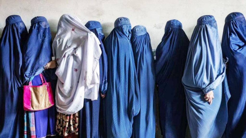 তালিবান সরকারের নয়া সিদ্ধান্তে আফগান নারীদের ভবিষ্যৎ অন্ধকার