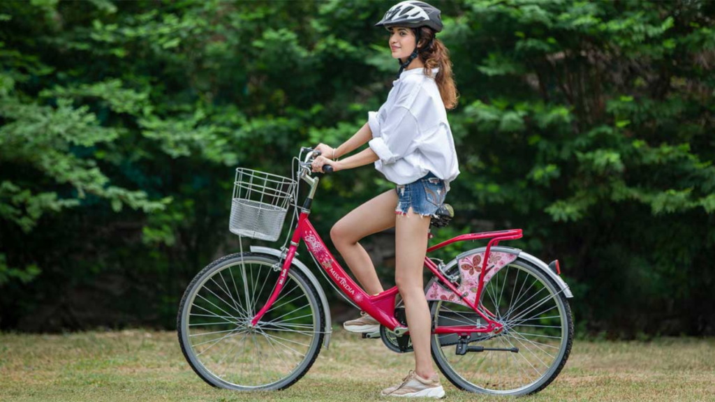 লেডিস সাইকেলের মাঝে কেন রড থাকে না?