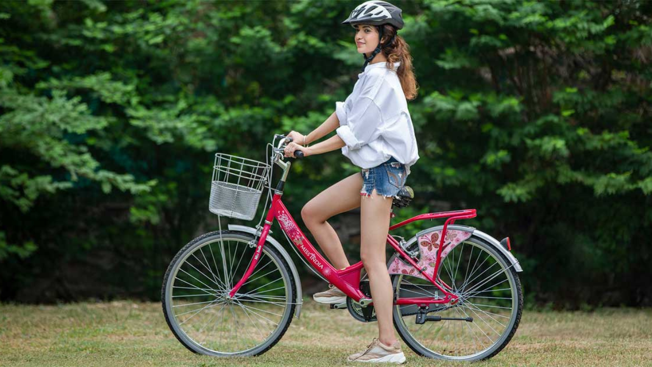 লেডিস সাইকেলের মাঝে কেন রড থাকে না?