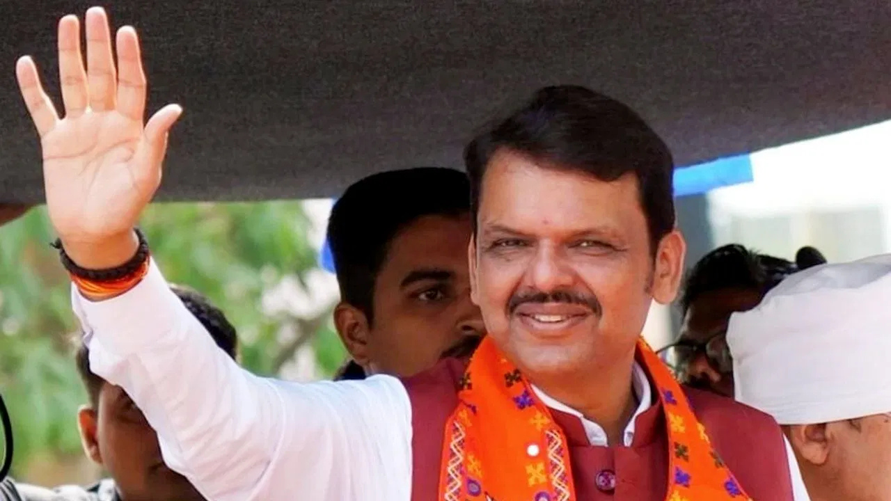 দেবেন্দ্র ফড়ণবীস কি হতে চলেছেন মহারাষ্ট্রের পরবর্তী মুখ্যমন্ত্রী?