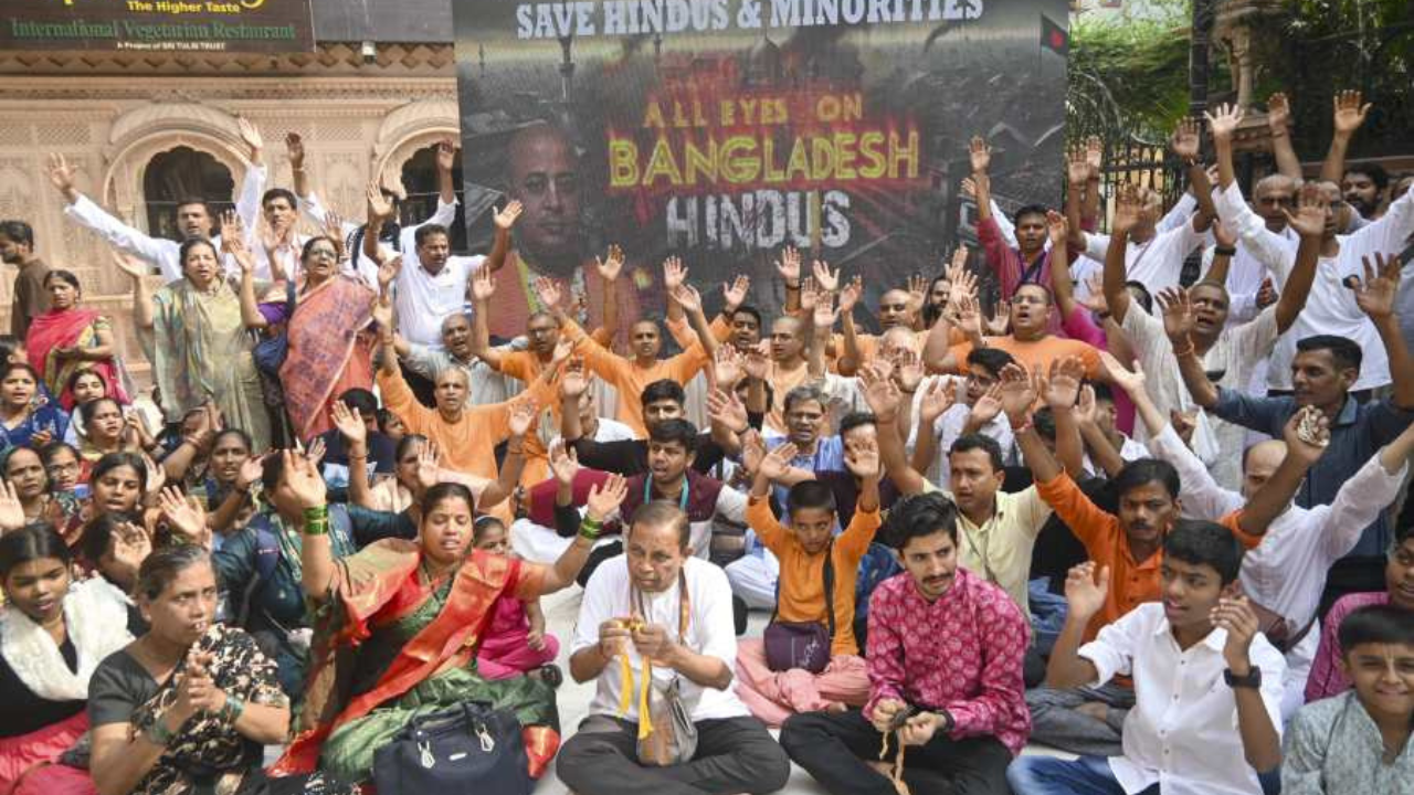 বাংলাদেশে সংখ্যালঘু নির্যাতনে