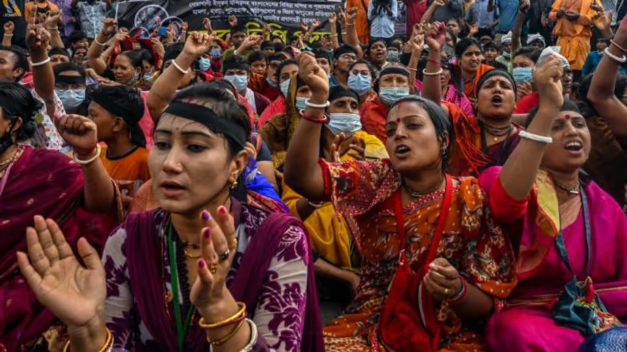 বাঙালি হিন্দু উঠে দাঁড়াও রুখে দাঁড়াও