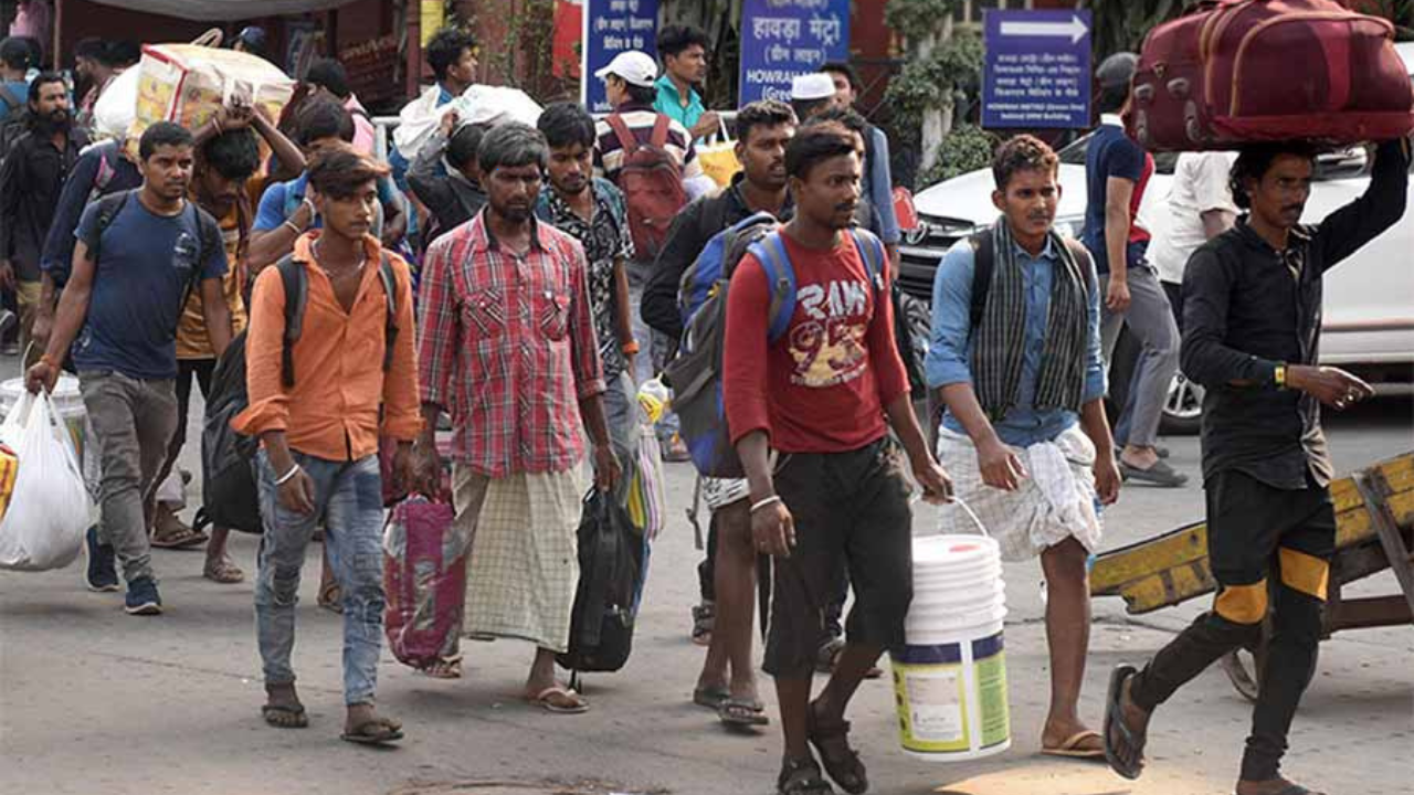 পশ্চিমবঙ্গের প্রতি বাড়ছে পরিযায়ী শ্রমিকদের আস্থা 
