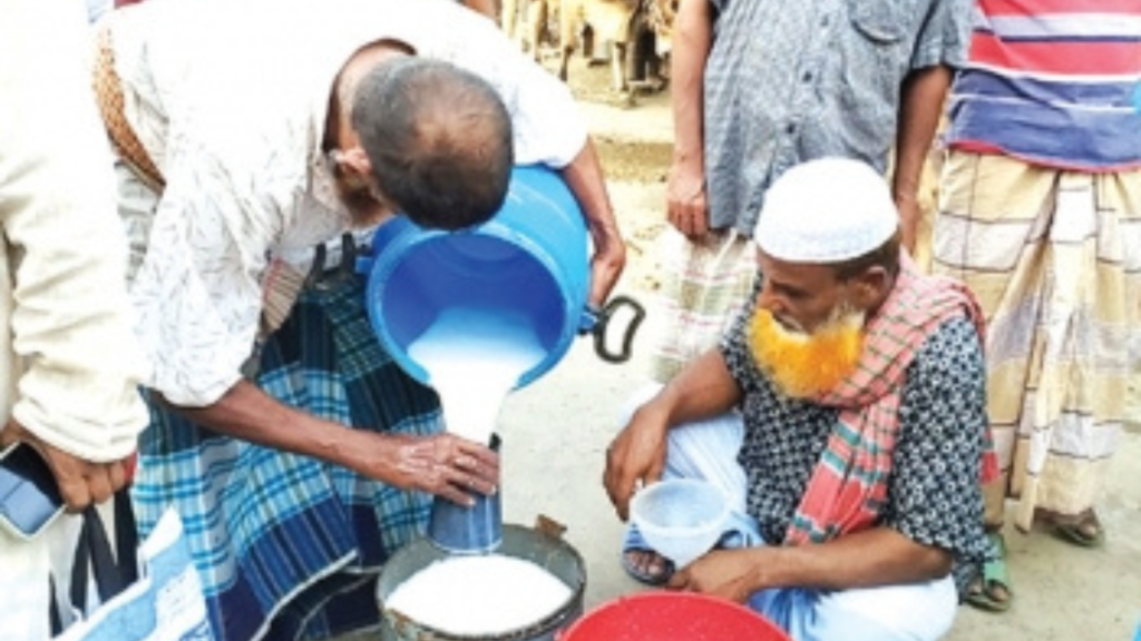 ২০ বছর ধরে জাল দুধ বিক্রি