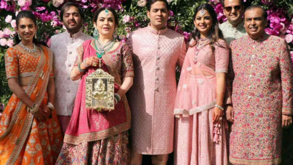 আম্বানি পরিবারের অন্দরের সমীকরণ কি ক্রমশ দুর্বল হয়ে পড়ছে?