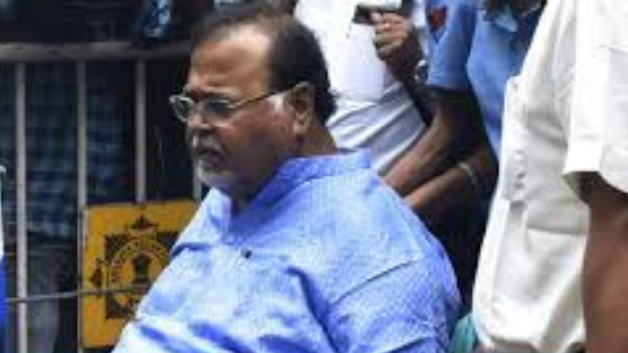 পার্থ চট্টোপাধ্যায়ের জামিনের আর্জিতে হাইকোর্টে সওয়াল আইনজীবীদের 