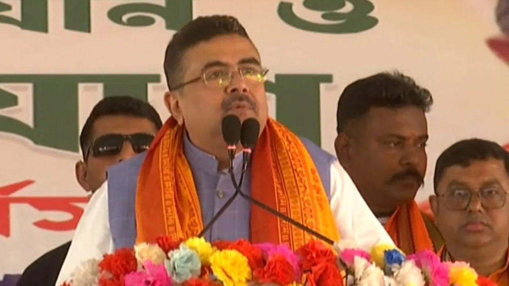 শুভেন্দু অধিকারীর সন্দেশখালিতে গীতা বিলির সফর শুরু