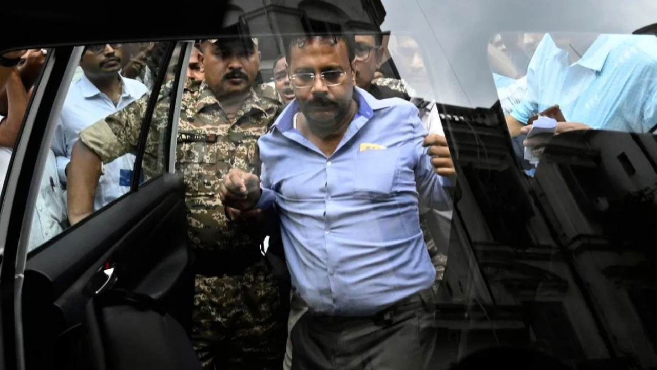 আর জি করের আর্থিক দুর্নীতি মামলায় ৫ অভিযুক্তের জেল হেফাজত