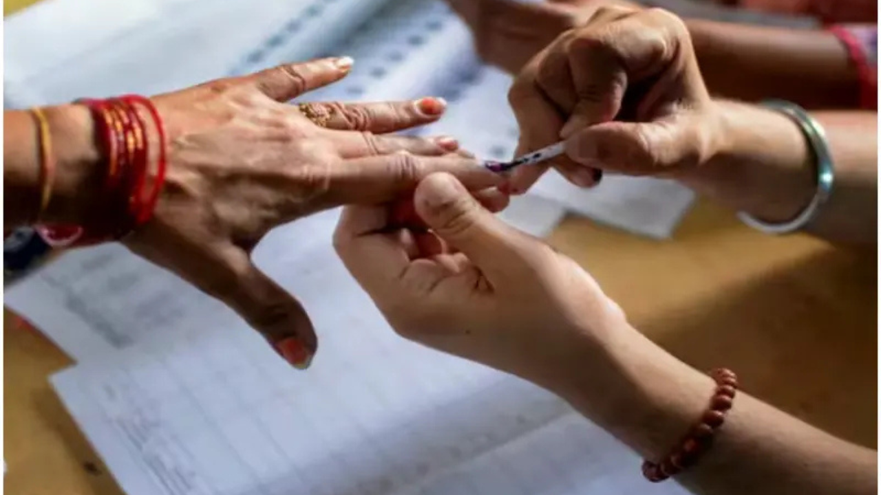 দিল্লি বিধানসভা নির্বাচনের তারিখ ঘোষণা