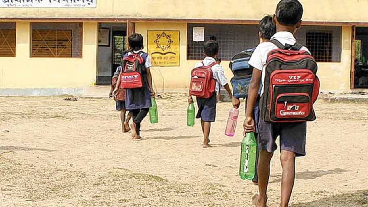 পশ্চিমবঙ্গে ছাত্রশূন্য স্কুলের সংখ্যা সবচেয়ে বেশি
