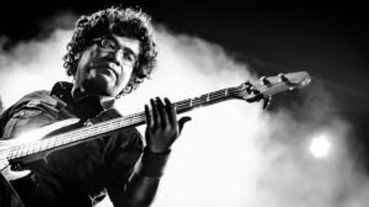 ফসিলস ব্যান্ডের চন্দ্রমৌলি বিশ্বাসের অকাল মৃত্যু