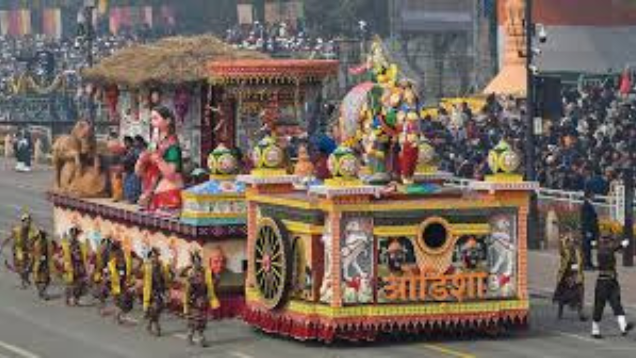 প্রজাতন্ত্র দিবস ২০২৫ঃ সেরা ট্যাবলো ও মার্চিং কন্টিনজেন্ট ঘোষণা