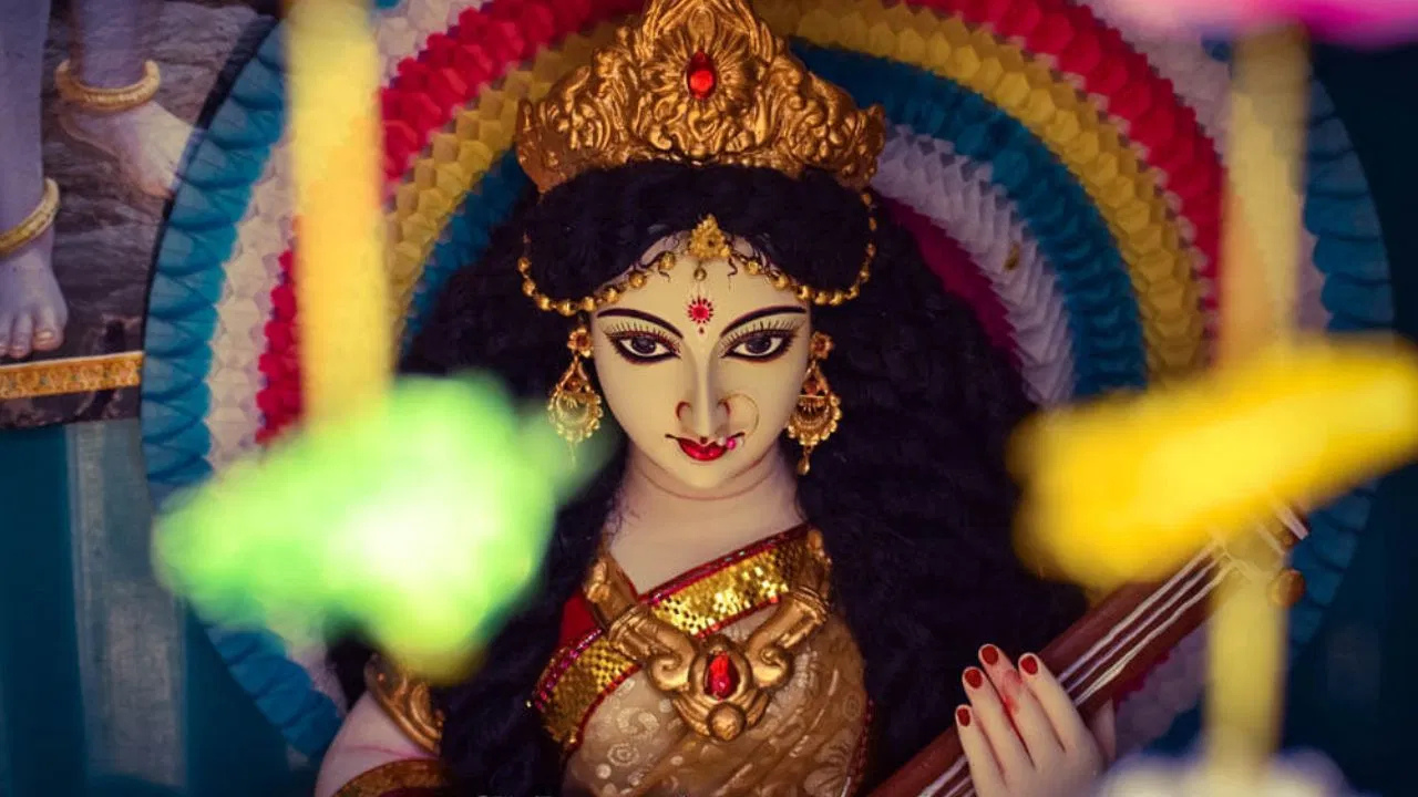 বসন্ত পঞ্চমী উপলক্ষে কিছু বিশেষ জিনিস ঘরে আনা শুভ মনে করা হয়