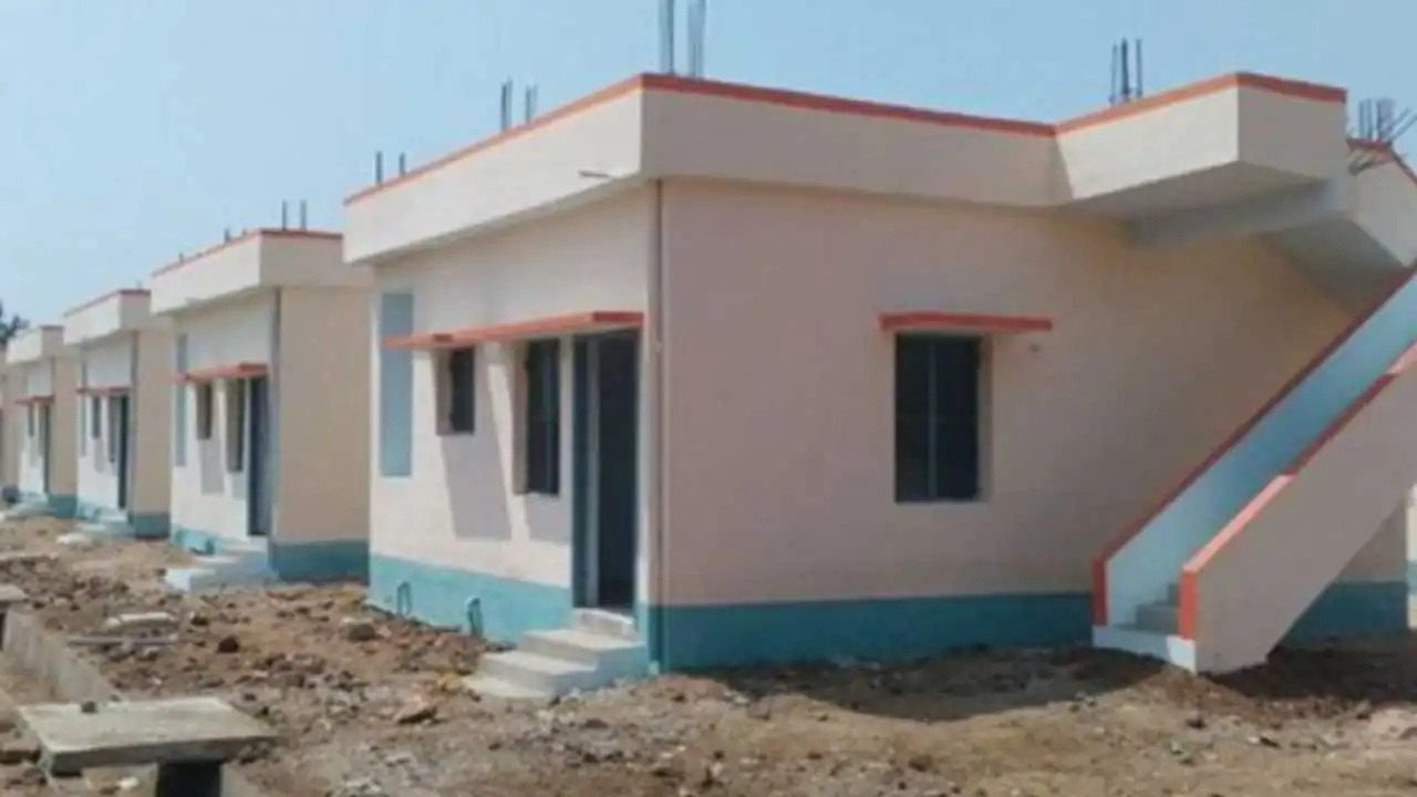 রাজ্য বাজেটে আবাস প্রকল্পের অগ্রাধিকারঃ মমতার পরিকল্পনা কি কি জানুন