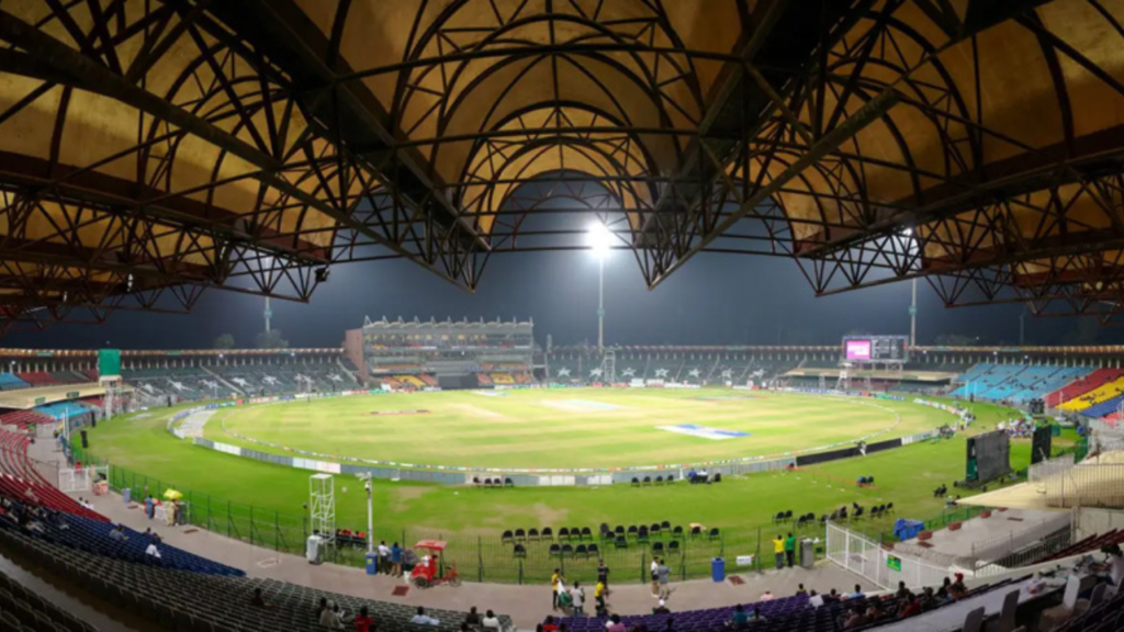 পাকিস্তানে নিরাপত্তা ও আর্থিক সংকটে চ্যাম্পিয়ন্স ট্রফি