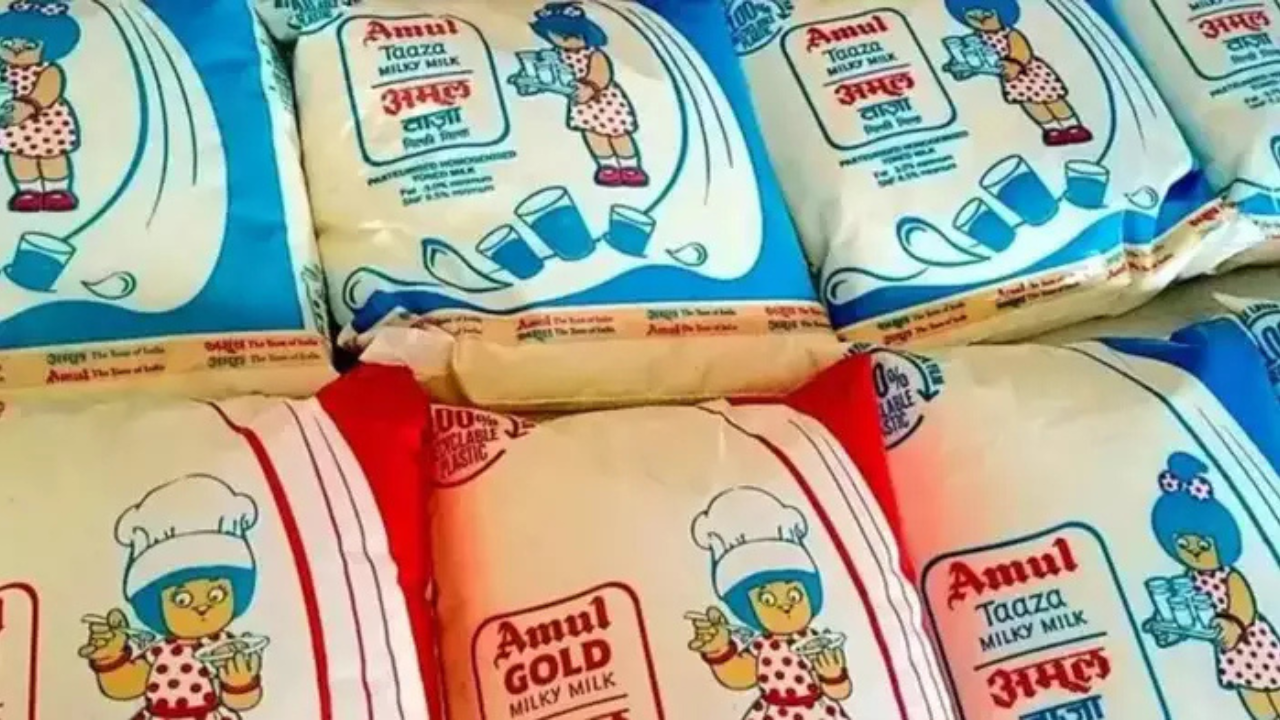 প্যাকেটজাত দুধ কি ফোটানো উচিত? কি বলছেন গবেষকরা?