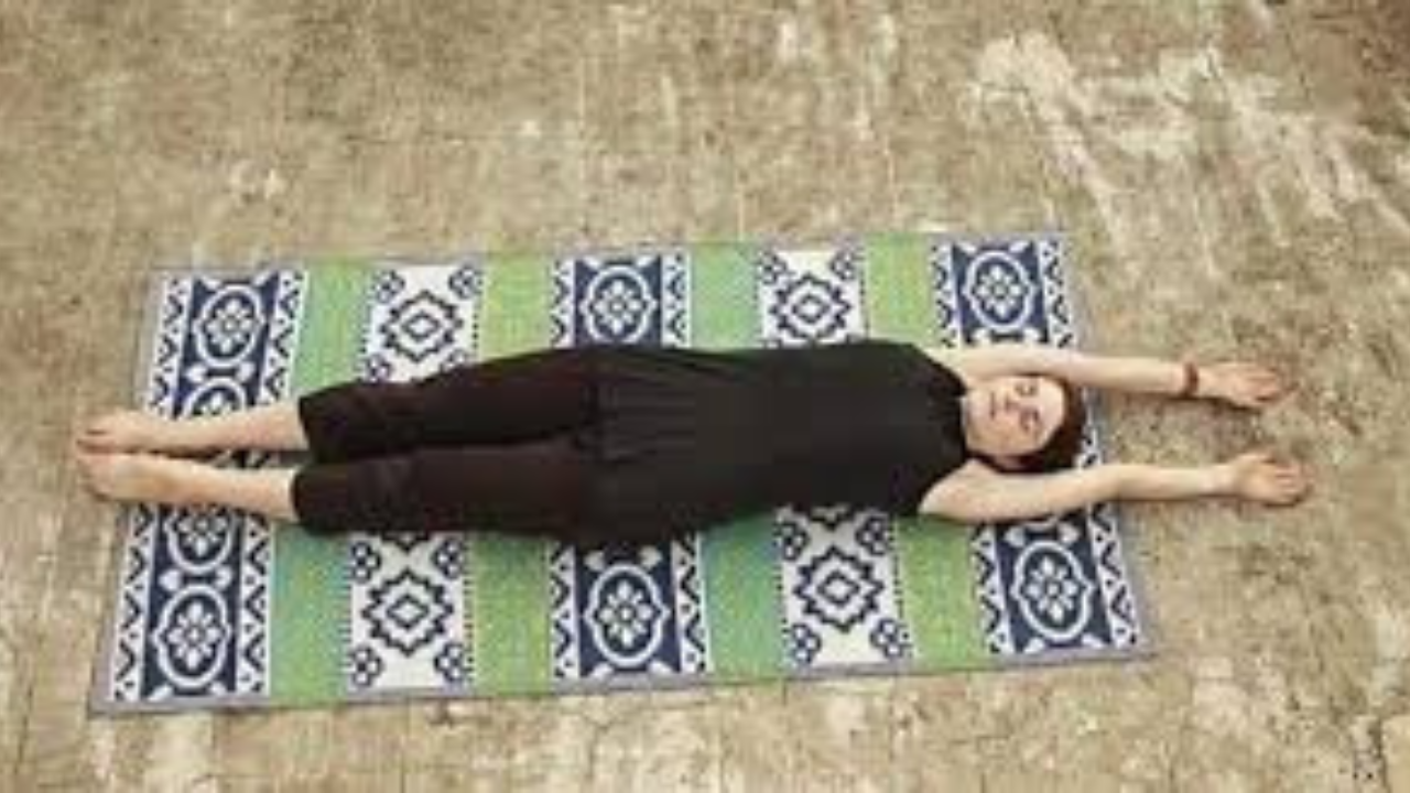 যষ্টিকাসন