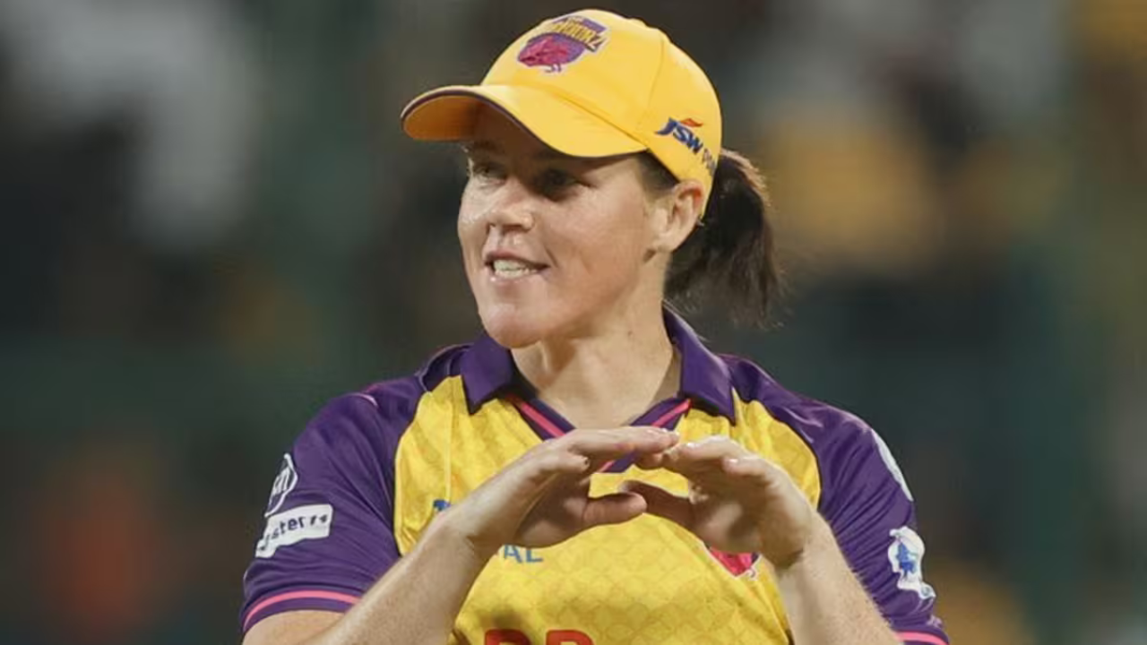 ইউপি ওয়ারিয়র্সের প্রথম জয়