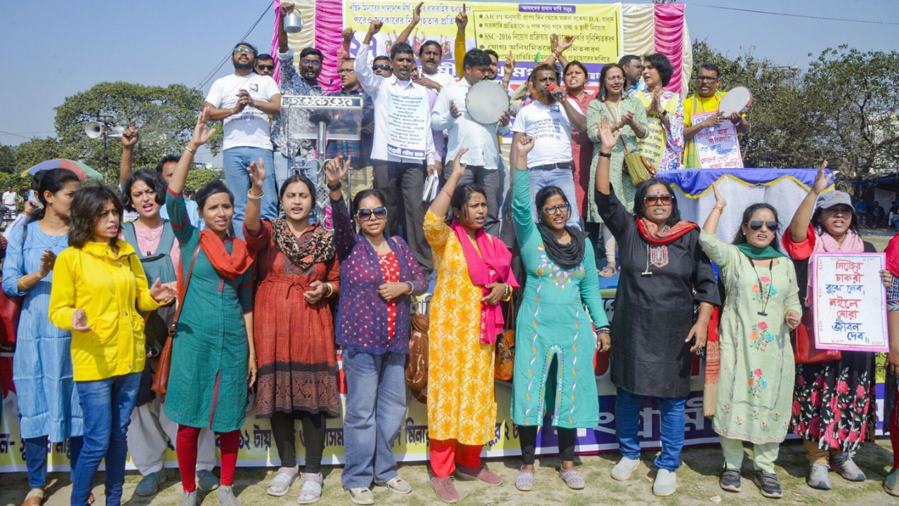 ২৫ মার্চ সুপ্রিম কোর্টে উঠছে রাজ্য সরকারি কর্মীদের ডিএ মামলা