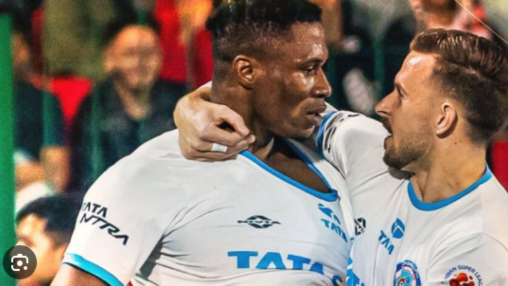 ২-০ গোলে জয় ছিনিয়ে নিল জামশেদপুর এফসি।