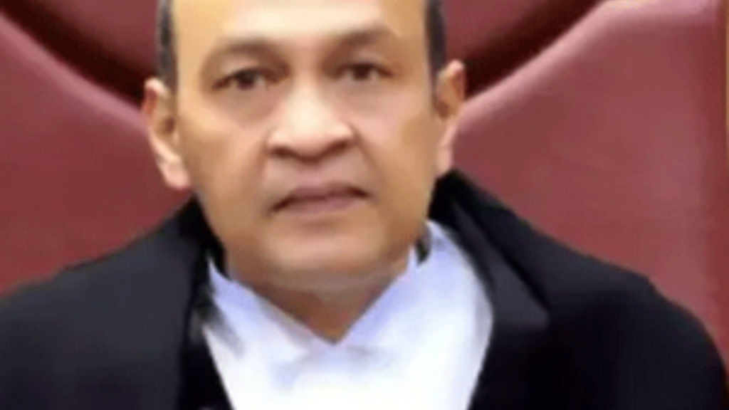 বিচারপতির বিপুল পরিমাণ নগদ টাকা উদ্ধার