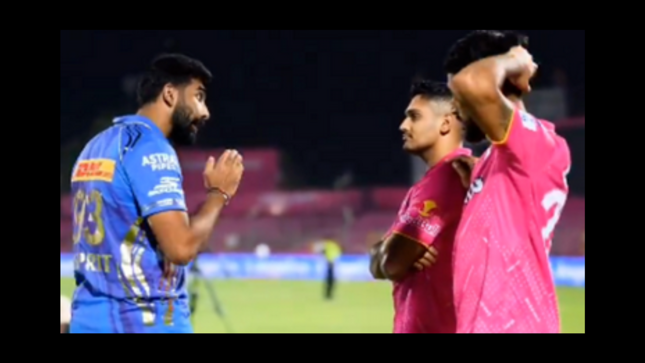 bumrah-guides-tushar-comeback