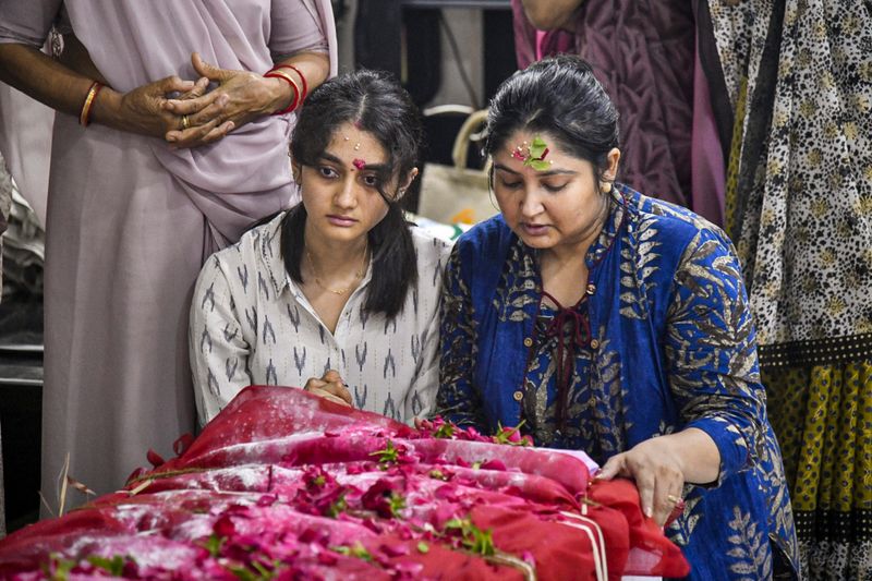Ahmedabad Plane Crash: 215 DNA Samples Matched, 198 Bodies Handed Over to Families