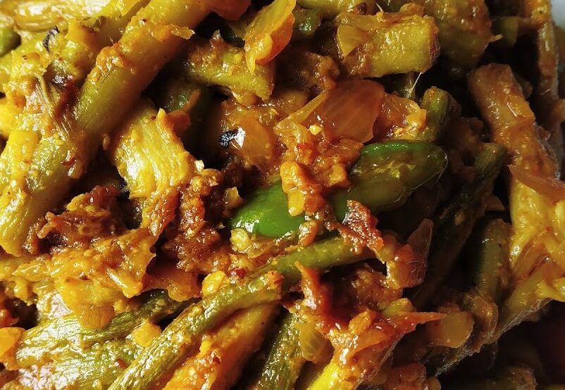 kochur loti ghonto recipe