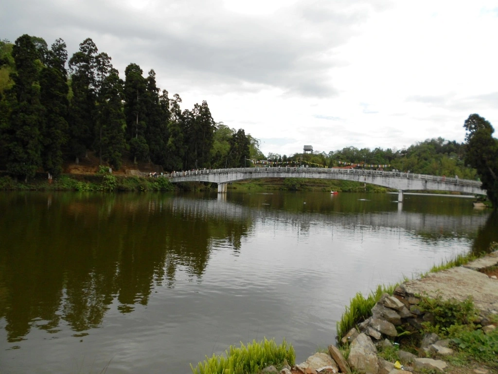 darjeeling summer lake