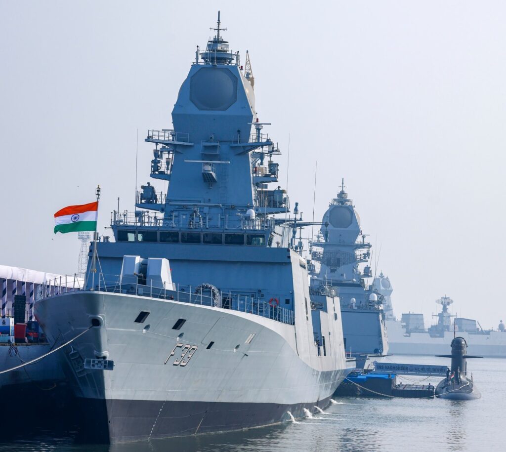Floating F35s INS frigates