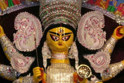 Bagbazar_Sarbojanin_Close_up_2_Arnab_Dutta_2010-scaled-e1758196018998.jpeg