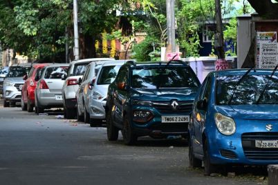CAR-PARKING-ROAD-SIDE-g.jpg
