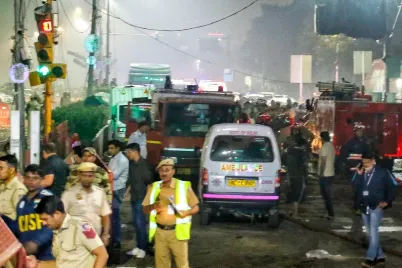 Delhi-blast-e1762945631538.webp