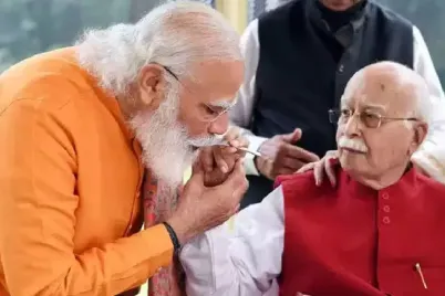 Lal-Krishna-Advani-modi.webp