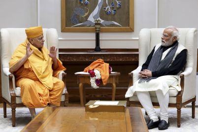 Meeting_with_PM_Modi_Delhi_03.jpg