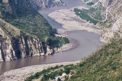 Salal_Dam_1747433117687_1747433118014.jpg