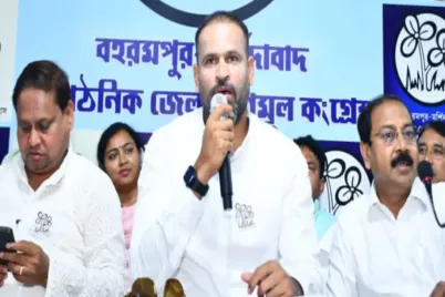 cricketer_turned_tmc_mp_yusuf_pathan_gets_civic_notice_for_encroachment_in_gujarat_1718299173-e1747643403550.webp