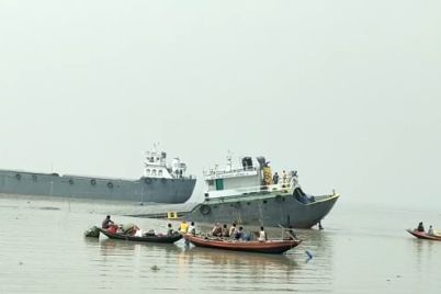hoogly-river-ship-crash-.jpg