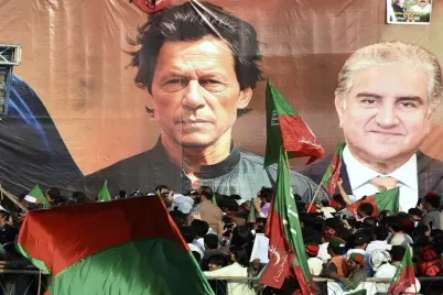 imran-khan-1764224142-e1764240376915.webp