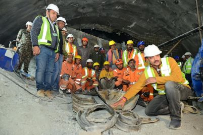 uttarkashi-tunnel-drill-broken.jpeg